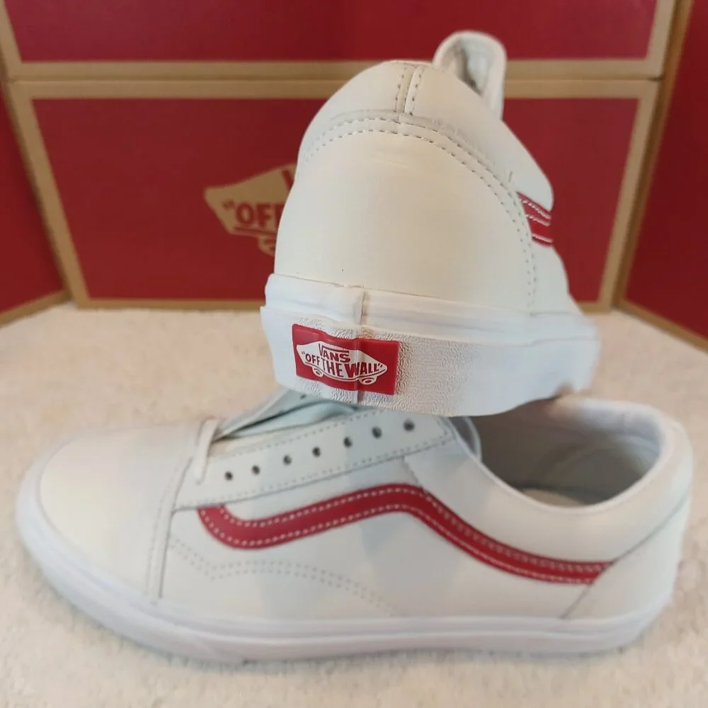 Vans Men's 7/Women's 8.5 Old Skool Leather Pop White/Chili Pepper VN0A5AO92HL